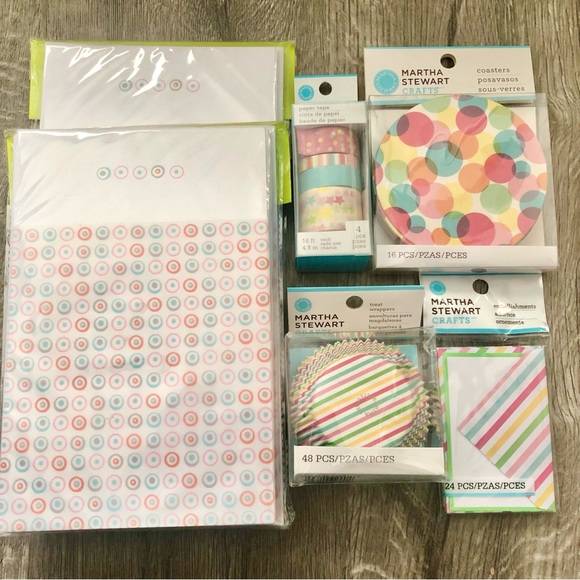 Martha Stewart Party Invitations Cards - Picture 1 of 3